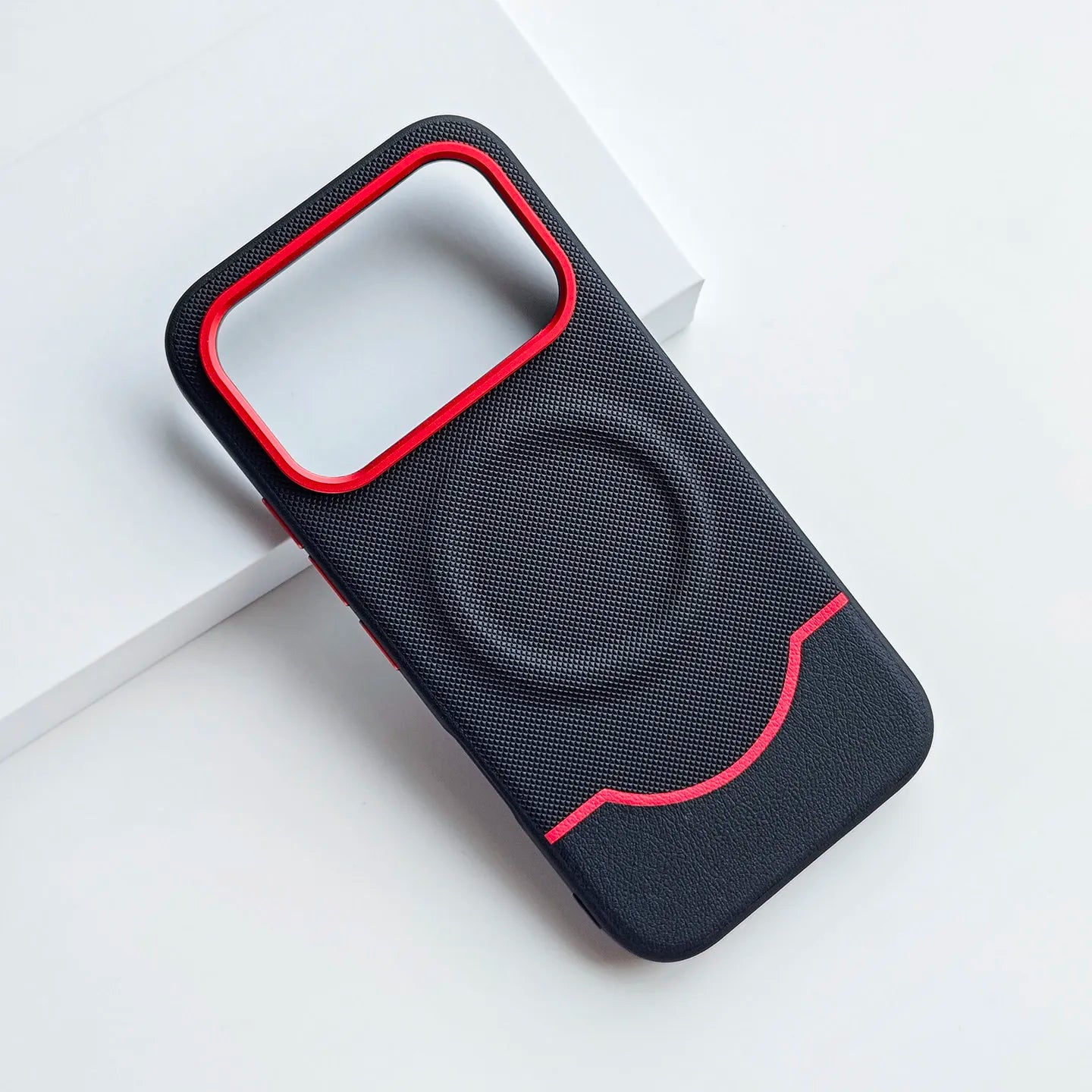 Coque  magnétique en cuir PU mat à grain fin associé au silicone pour Honor 600 / 600 Pro