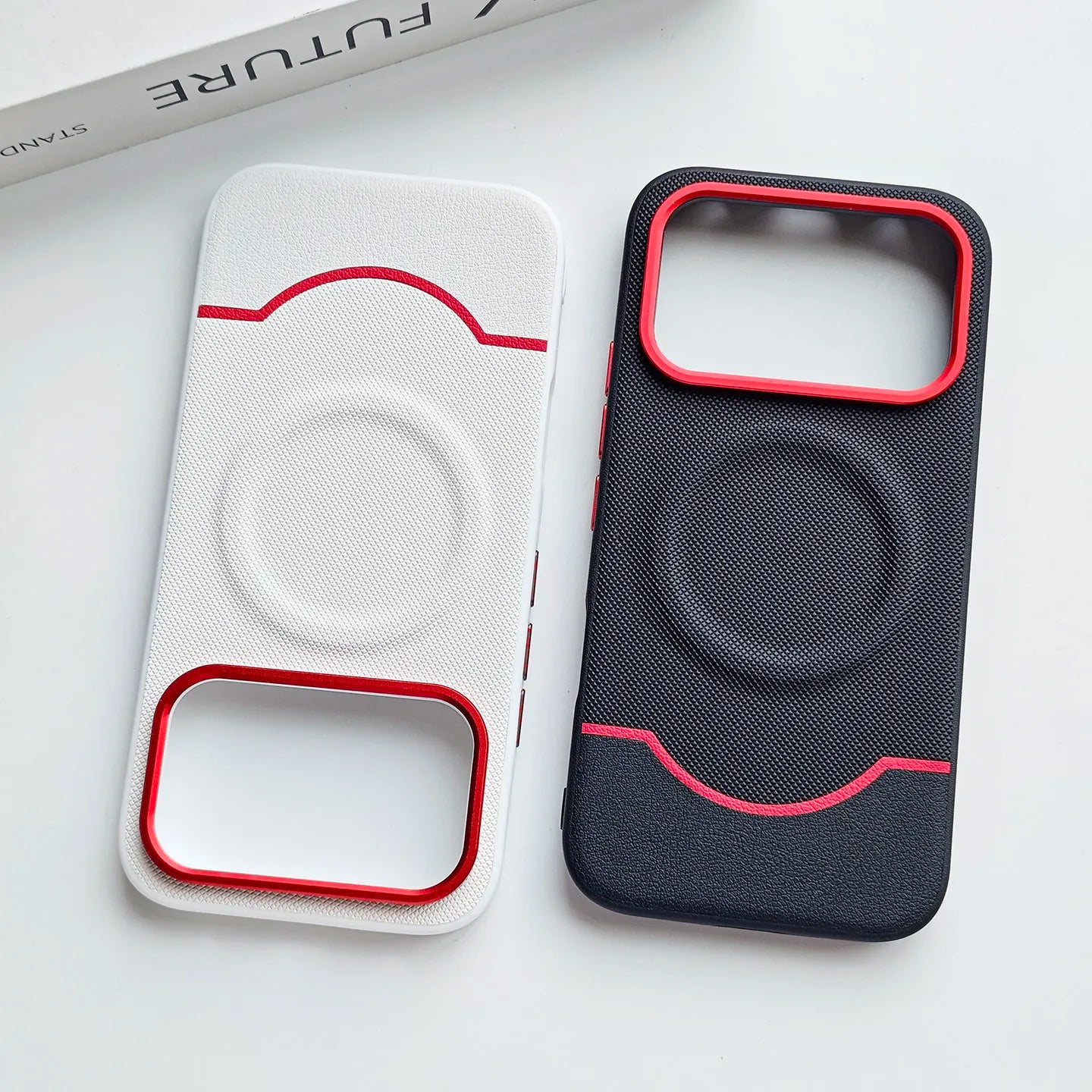 Coque  magnétique en cuir PU mat à grain fin associé au silicone pour Honor 600 / 600 Pro